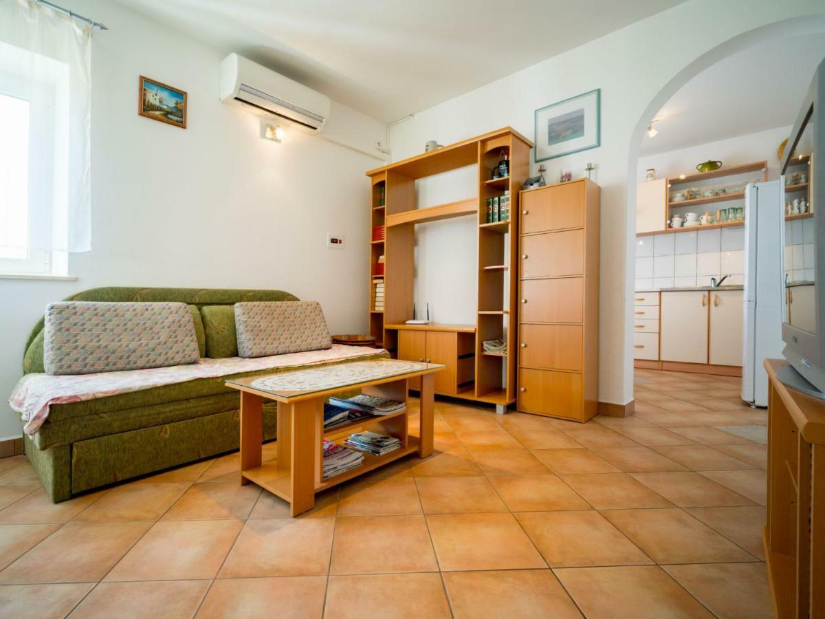 Holiday Home Nevena Veprinac Buitenkant foto